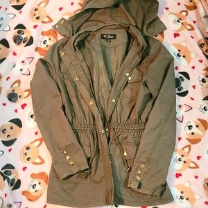 Guess Olive Green Light Jacket